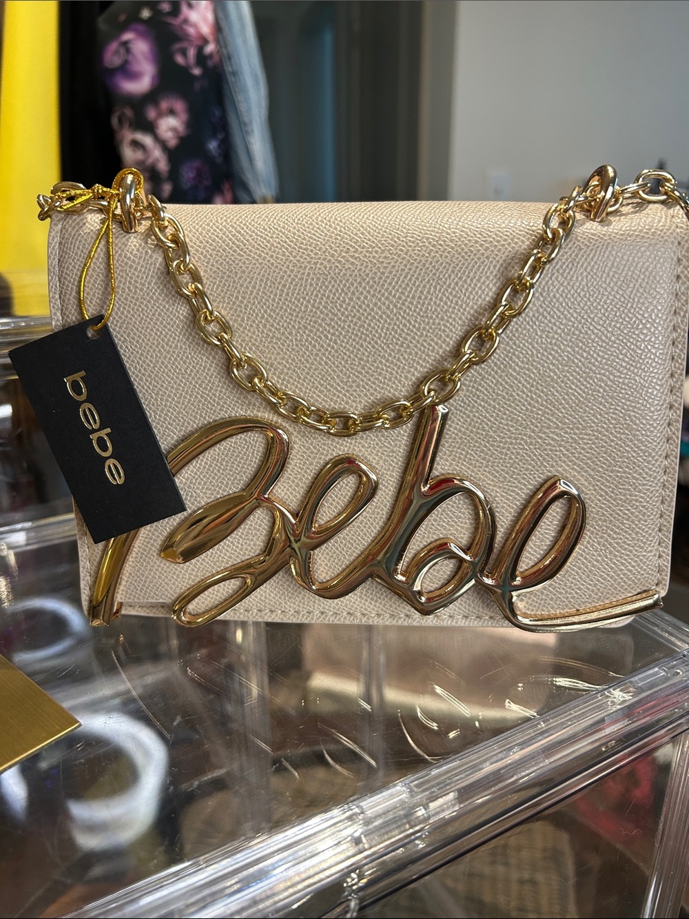 bebe Set of Beige Quilted Heart & Taupe Crossbody’s with Gold Chain straps NWT - Picture 6 of 7